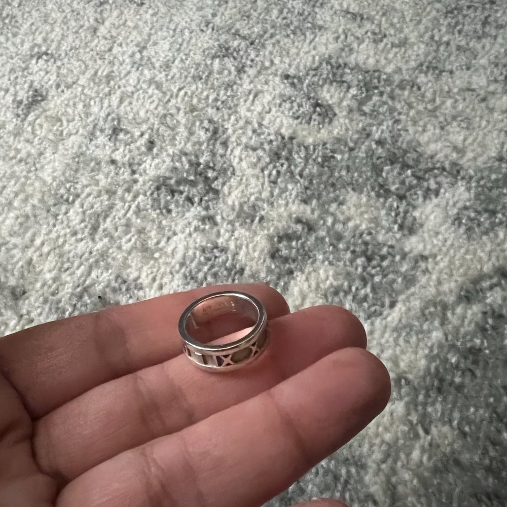 Tiffany & Co beautiful silver Atlas ring - Picture 10 of 11